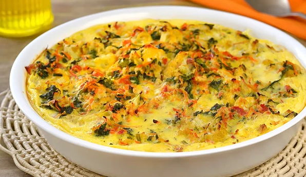 Prato com uma receita umami