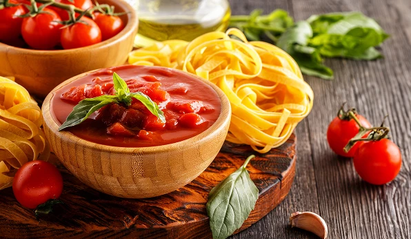 Ingredientes umami para realizar uma receita de macarronada